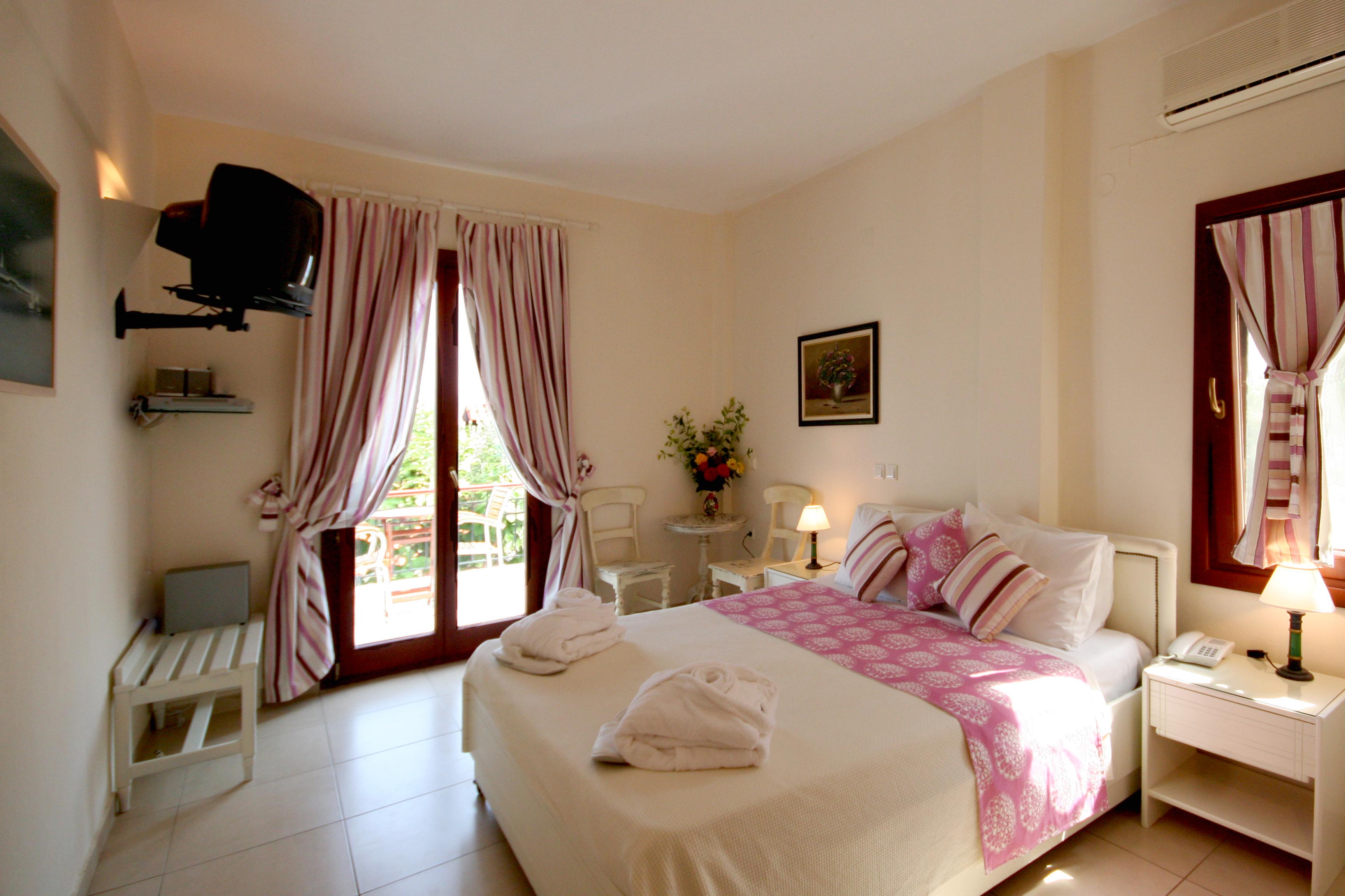 Clara Resort Петра Екстериор снимка