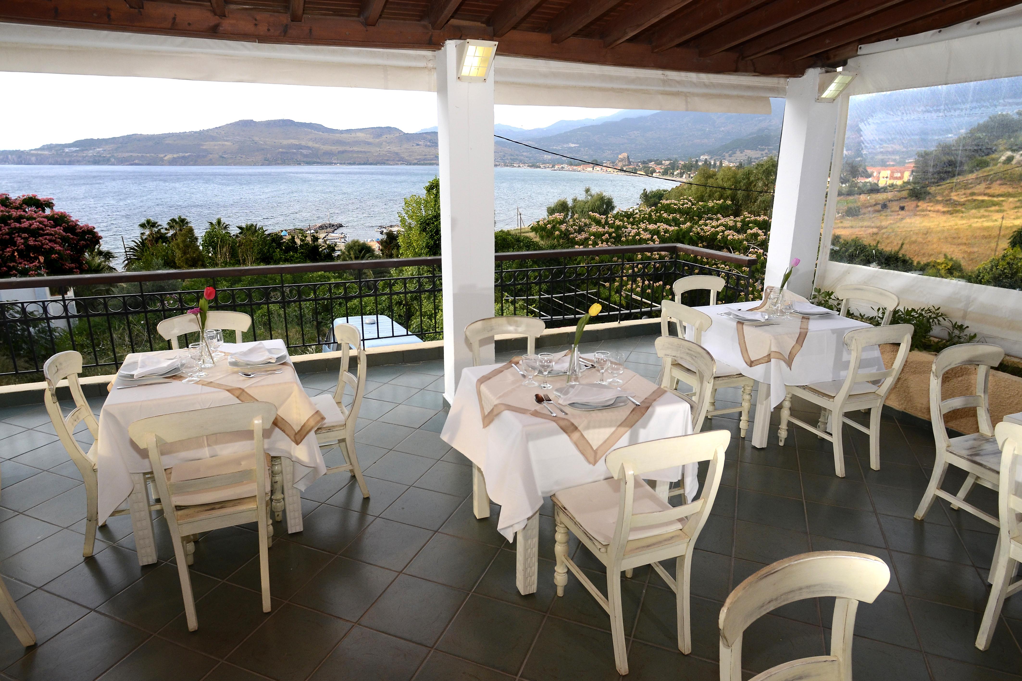 Clara Resort Петра Екстериор снимка