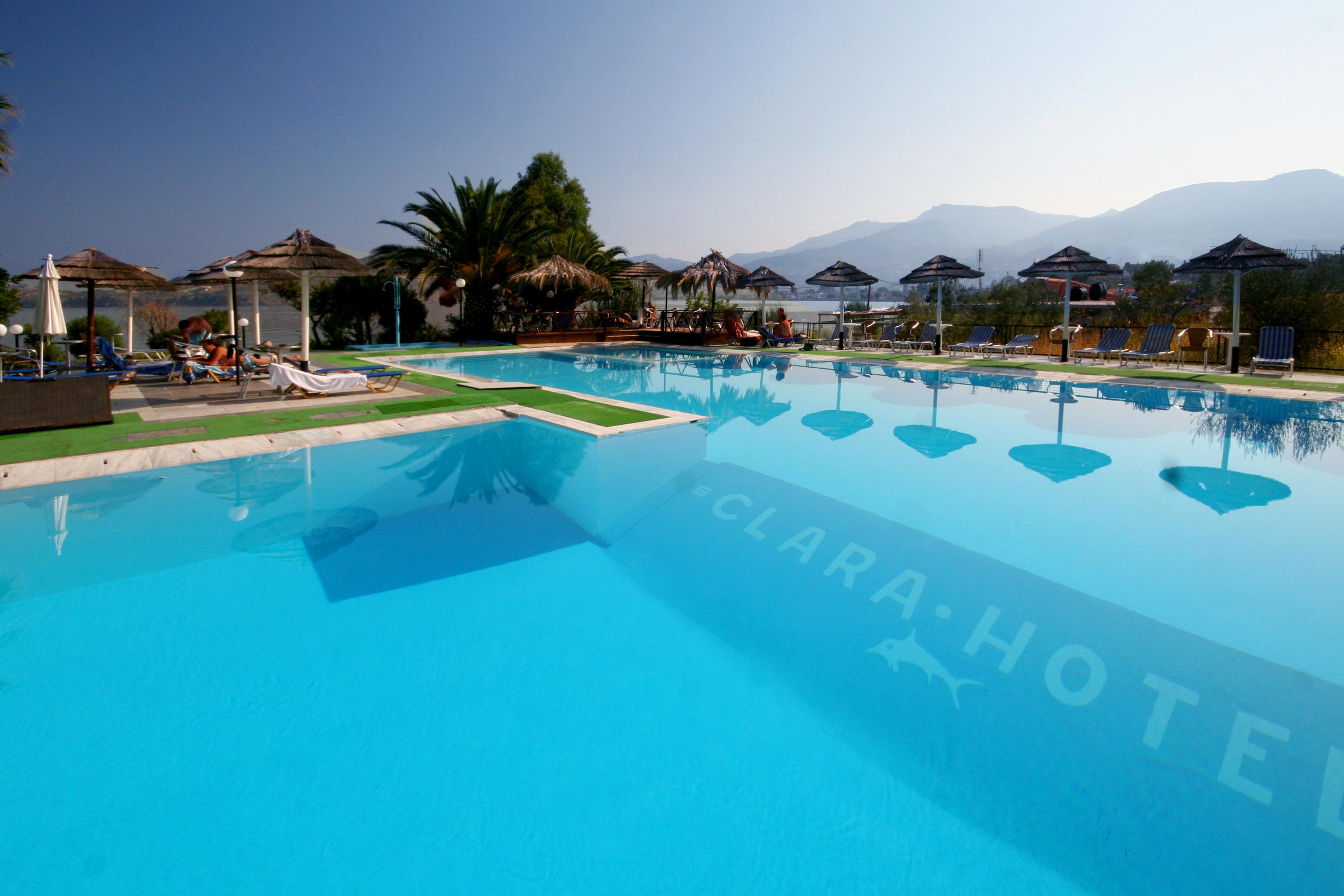 Clara Resort Петра Екстериор снимка